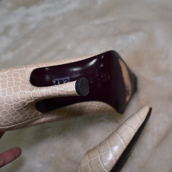 Via Spiga Beige Croc Embossed Stiletto Pumps Size 8 Square Toe Heels - Picture 5 of 15